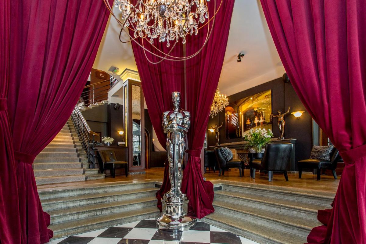 St. Petersbourg Hotel - Small Luxury Hotels of the World