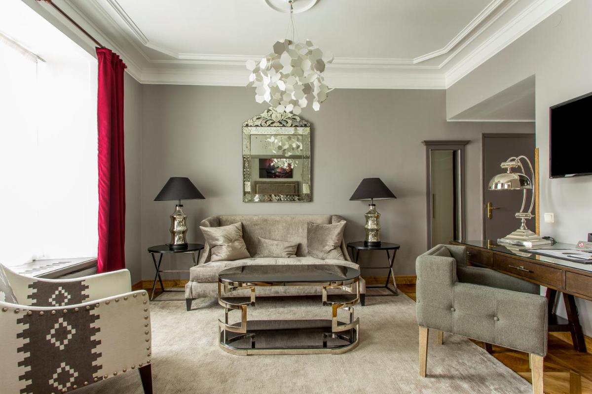 St. Petersbourg Hotel - Small Luxury Hotels of the World