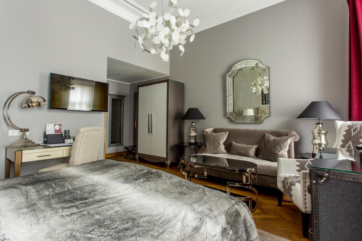 St. Petersbourg Hotel - Small Luxury Hotels of the World