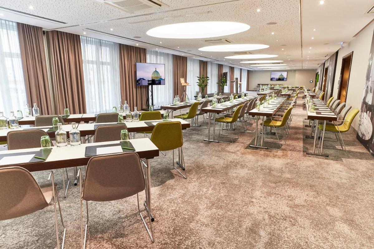 Steigenberger Hotel Herrenhof