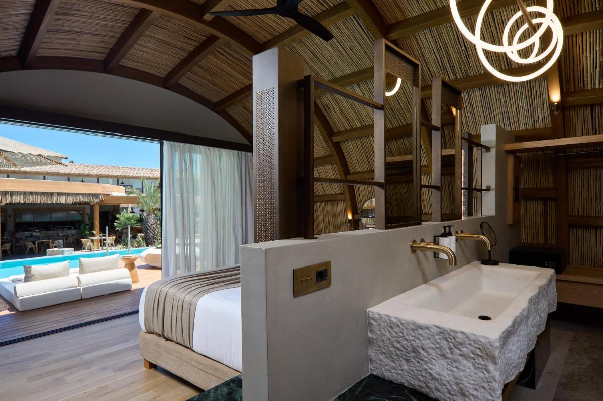 Stella Island Luxury Resort & Spa (Adults Only)