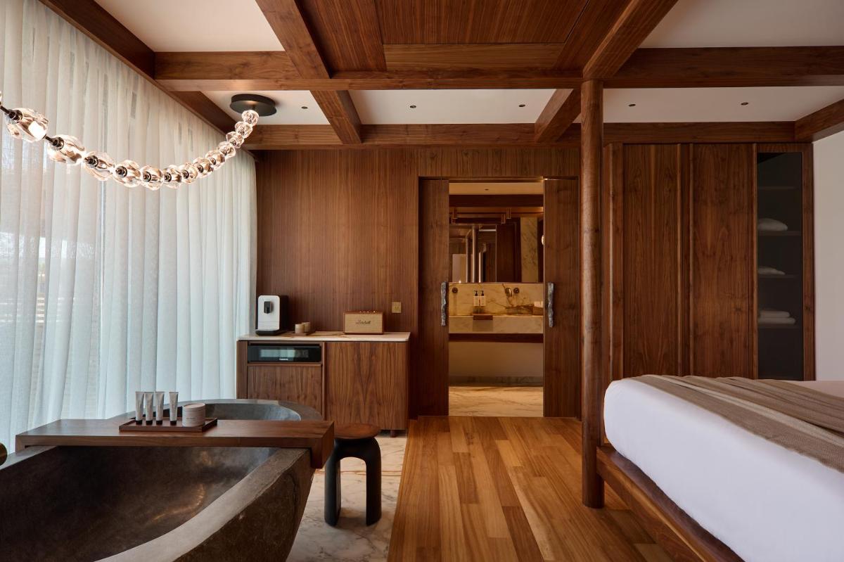 Stella Island Luxury Resort & Spa (Adults Only)