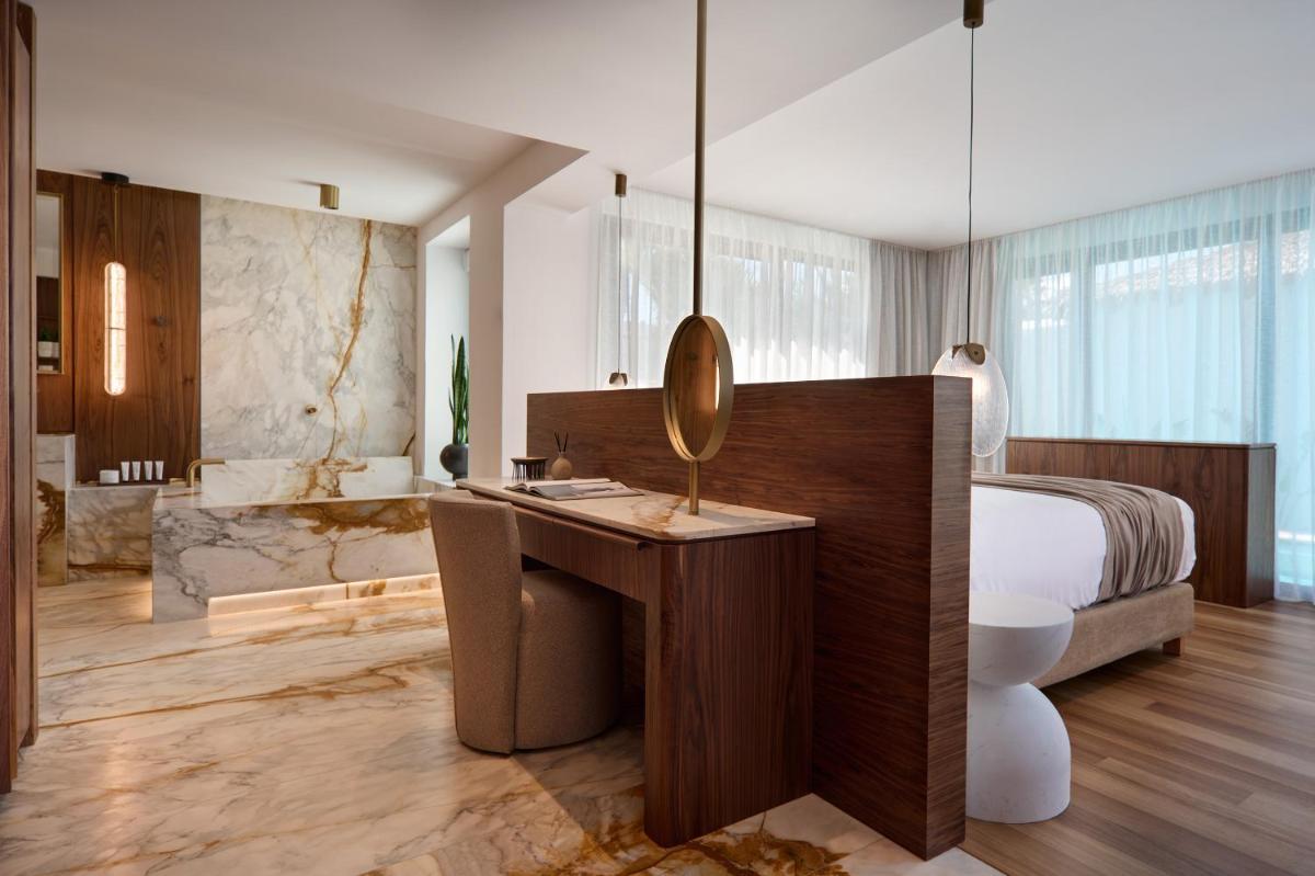 Stella Island Luxury Resort & Spa (Adults Only)