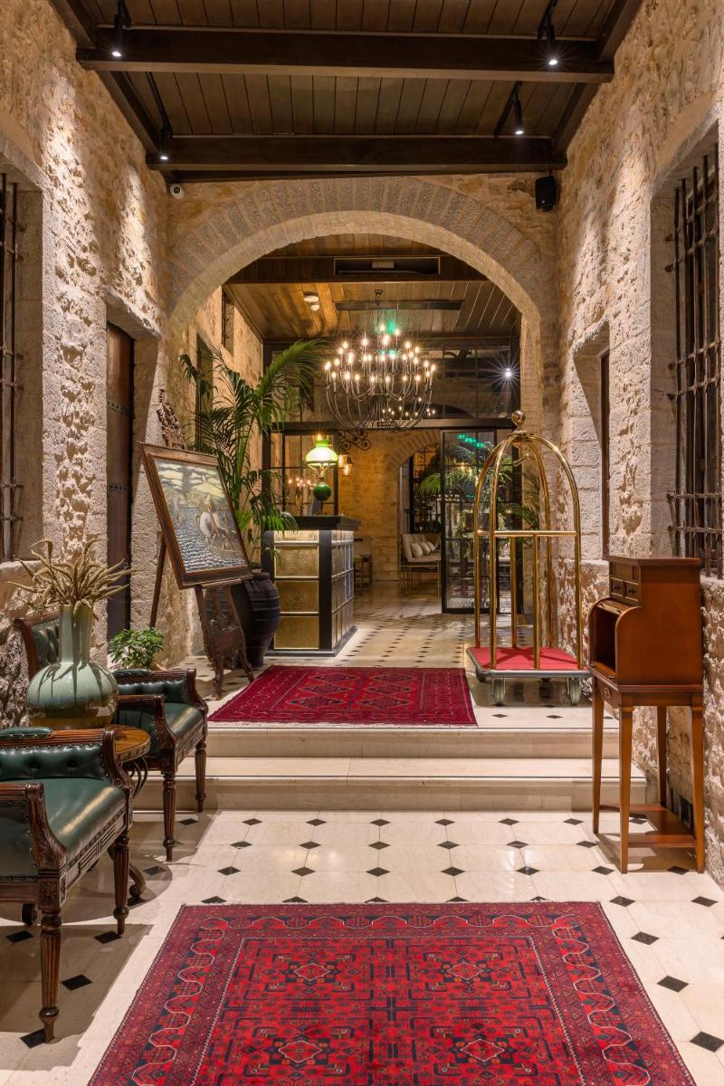 Stoes Boutique Hotel