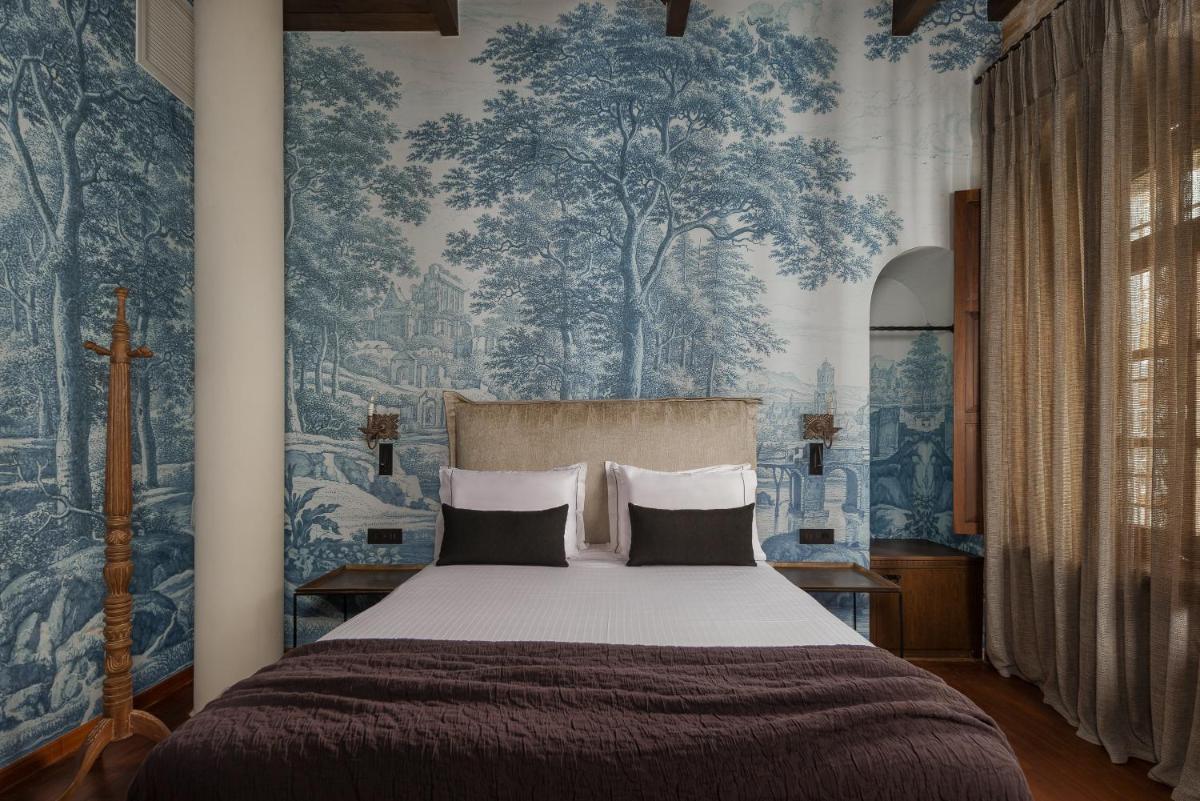 Stoes Boutique Hotel