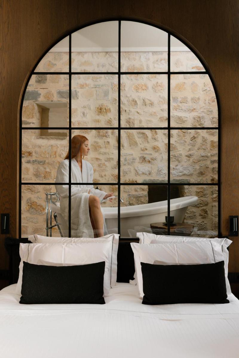 Stoes Boutique Hotel