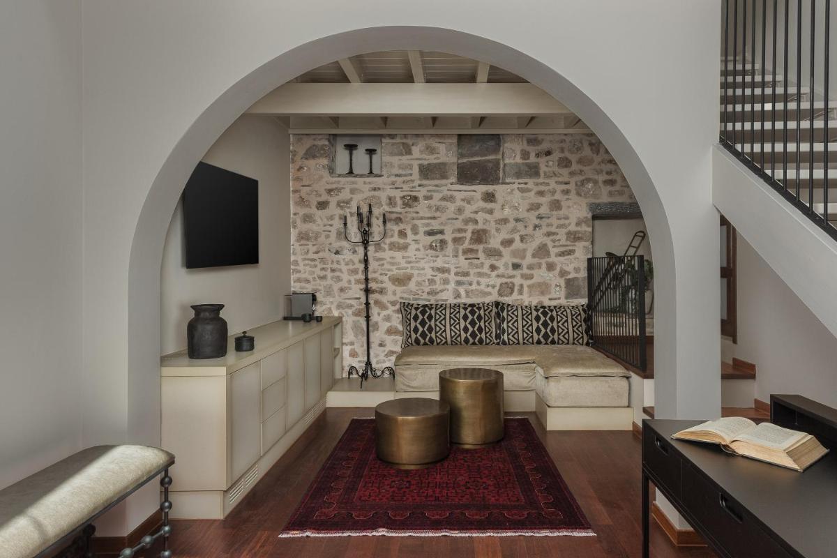 Stoes Boutique Hotel