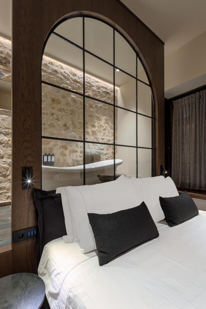 Stoes Boutique Hotel