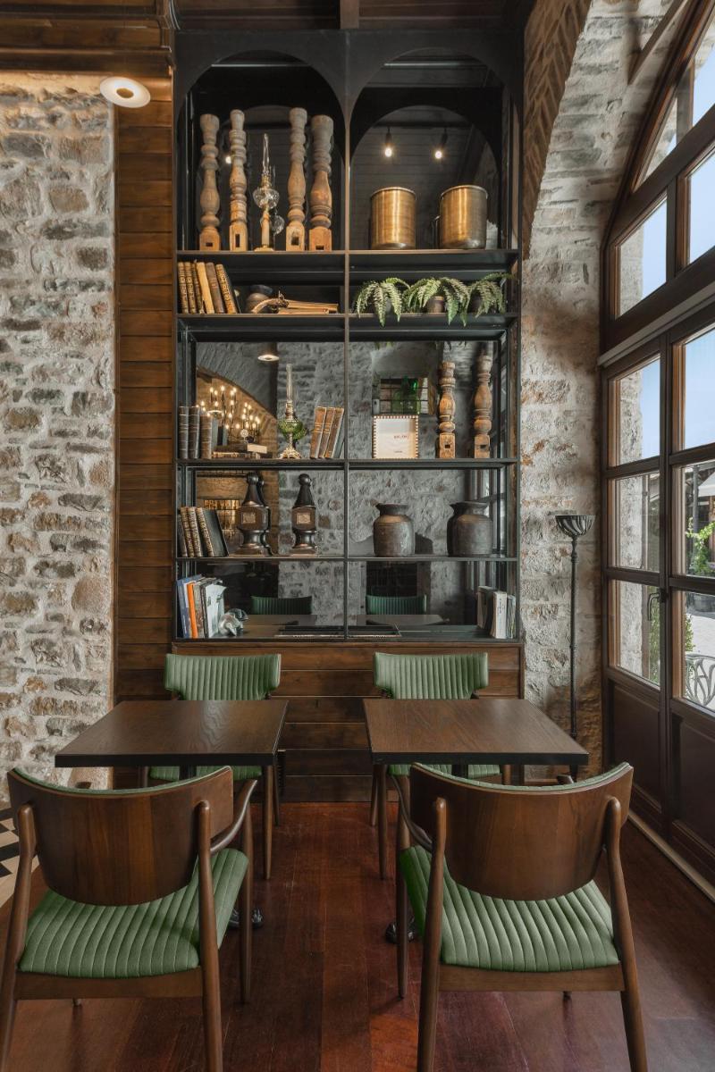 Stoes Boutique Hotel