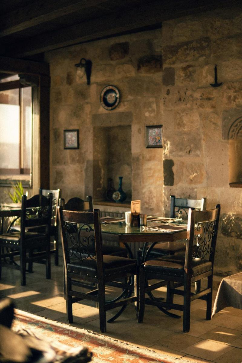 Sultan Cave Suites