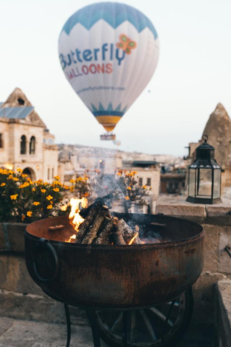 Sultan Cave Suites