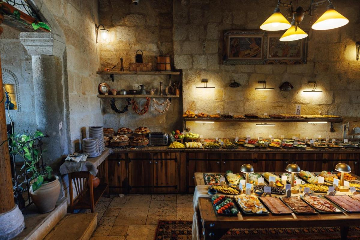 Sultan Cave Suites