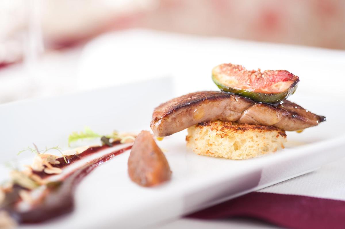 Summer Lodge Country House Hotel