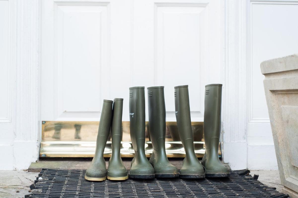 Summer Lodge Country House Hotel