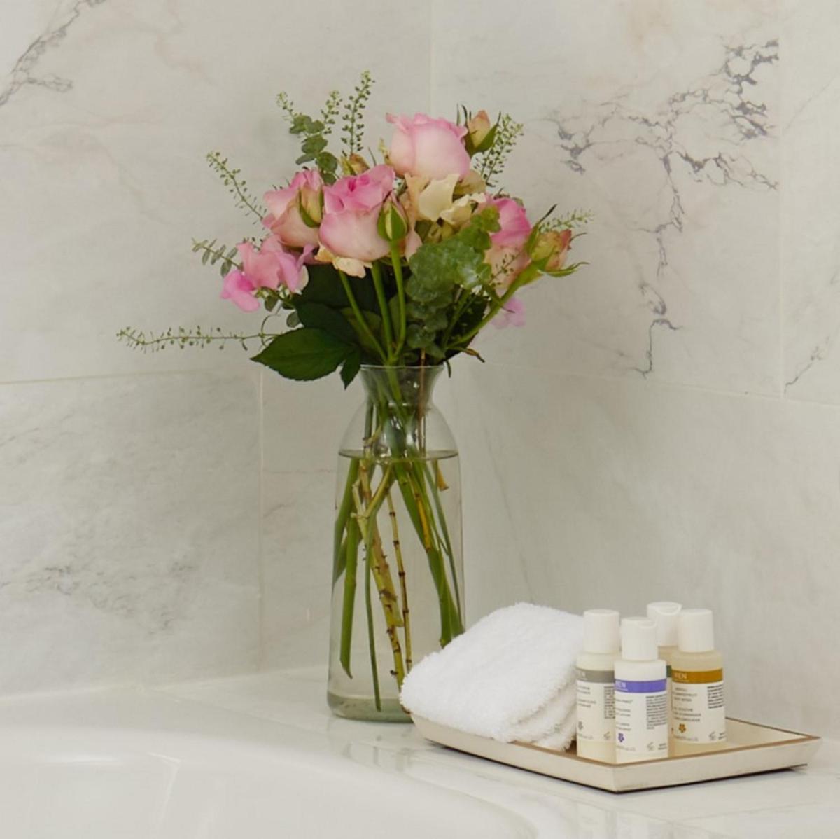 Summer Lodge Country House Hotel