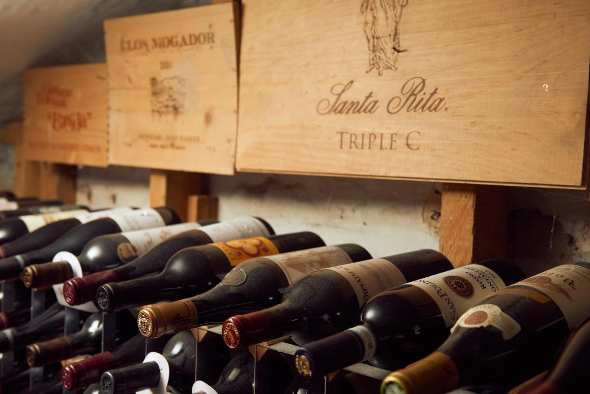 Summer Lodge Country House Hotel