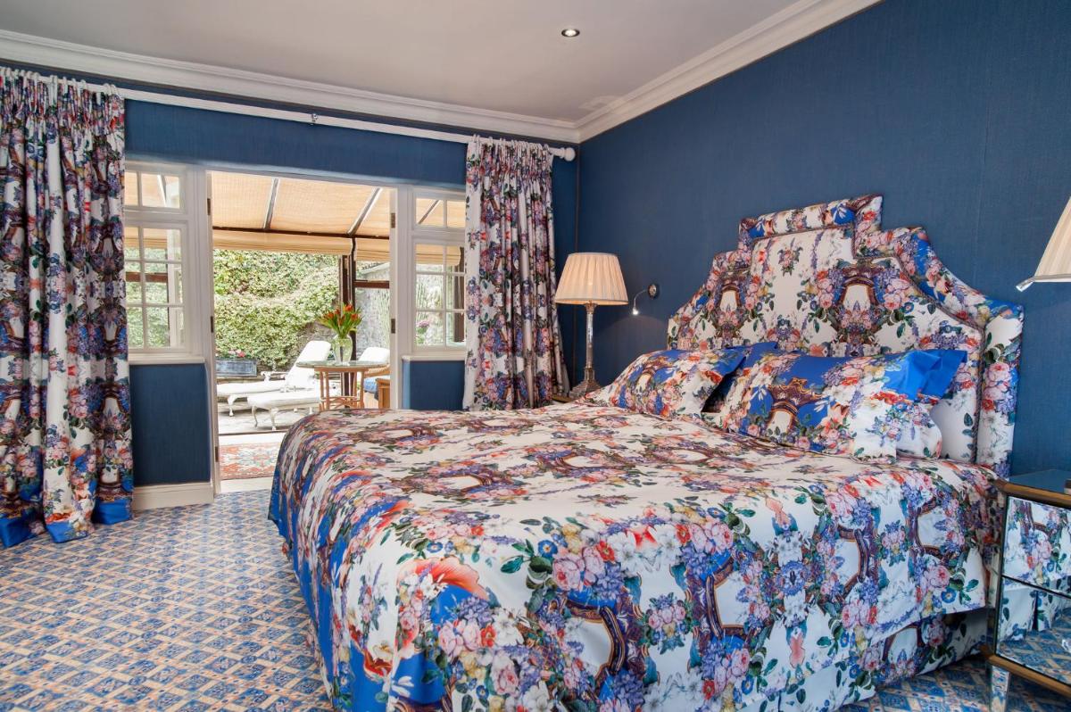 Summer Lodge Country House Hotel