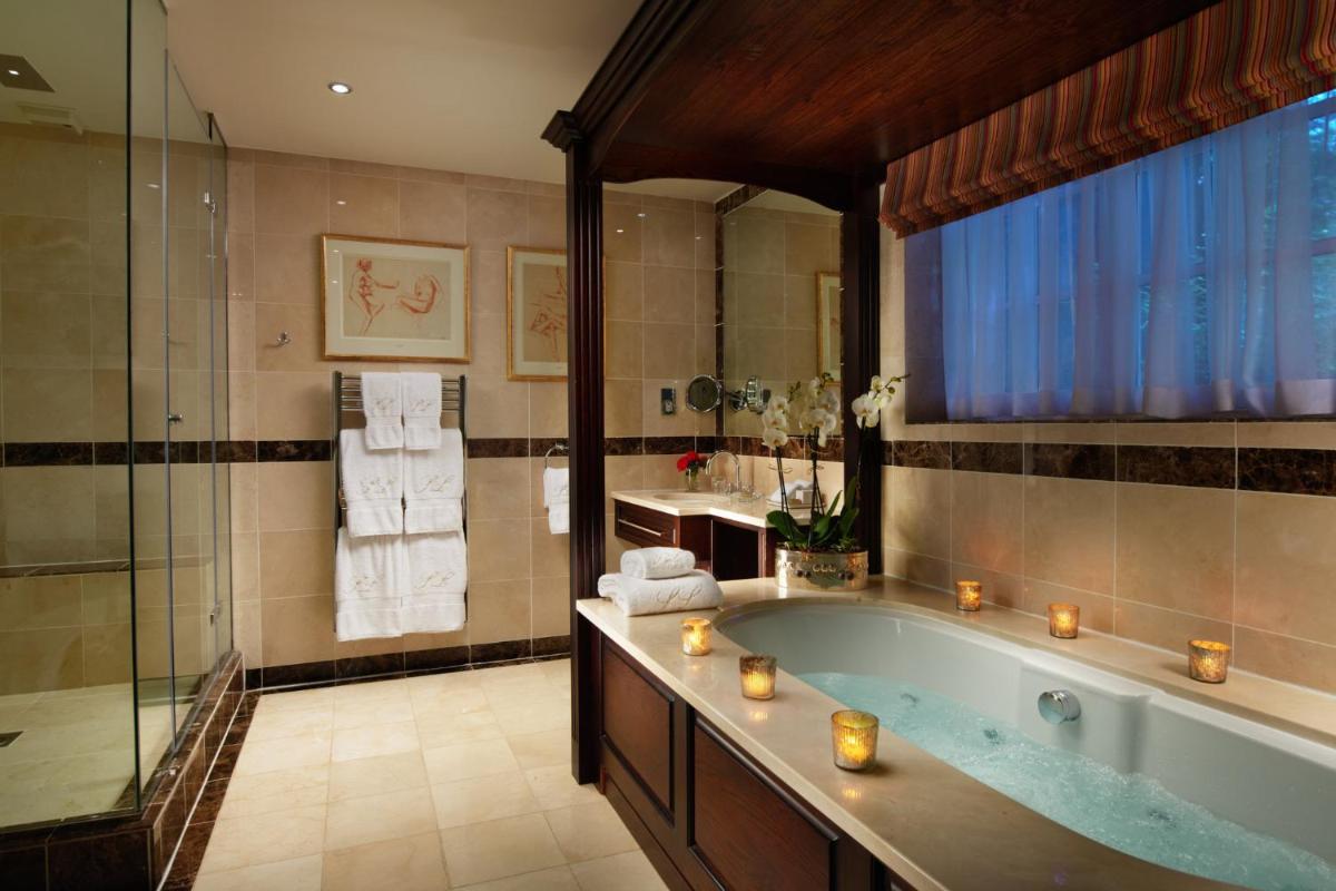 Summer Lodge Country House Hotel
