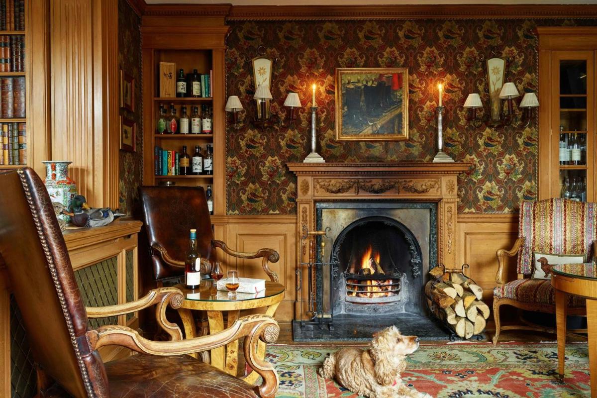 Summer Lodge Country House Hotel