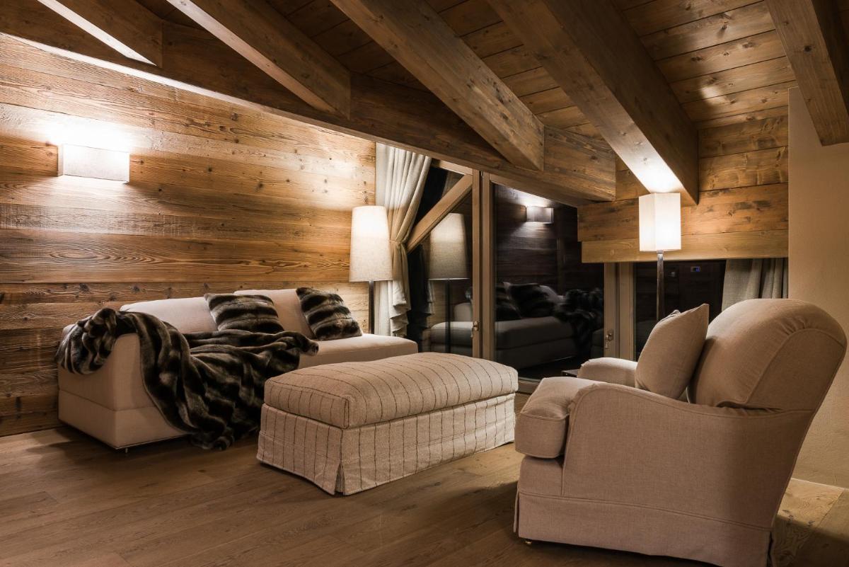 Sunny Valley Mountain Lodge