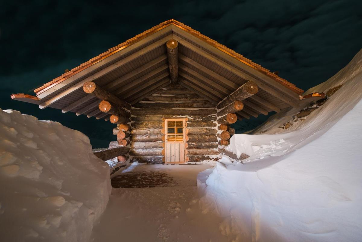 Sunny Valley Mountain Lodge