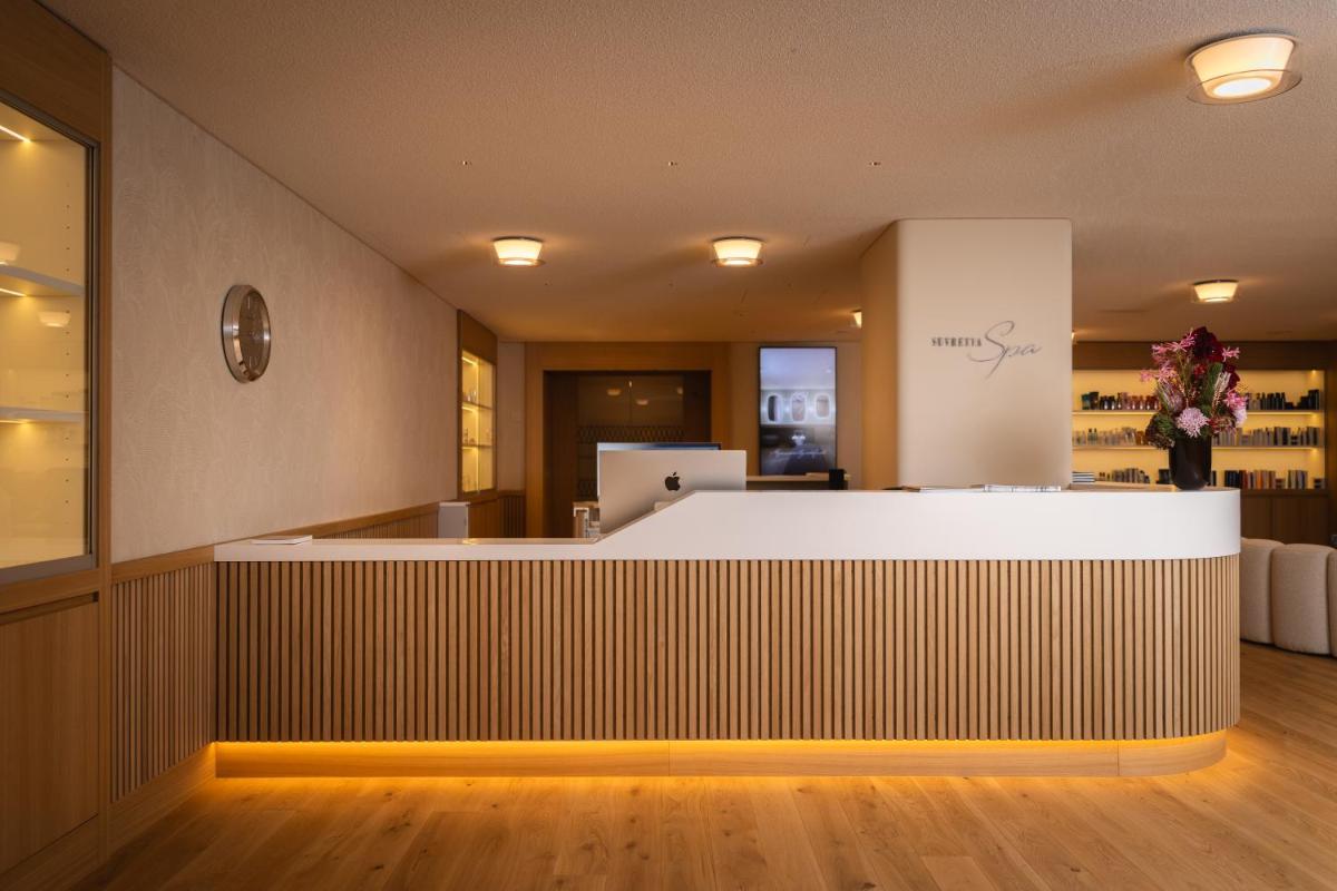 Suvretta House