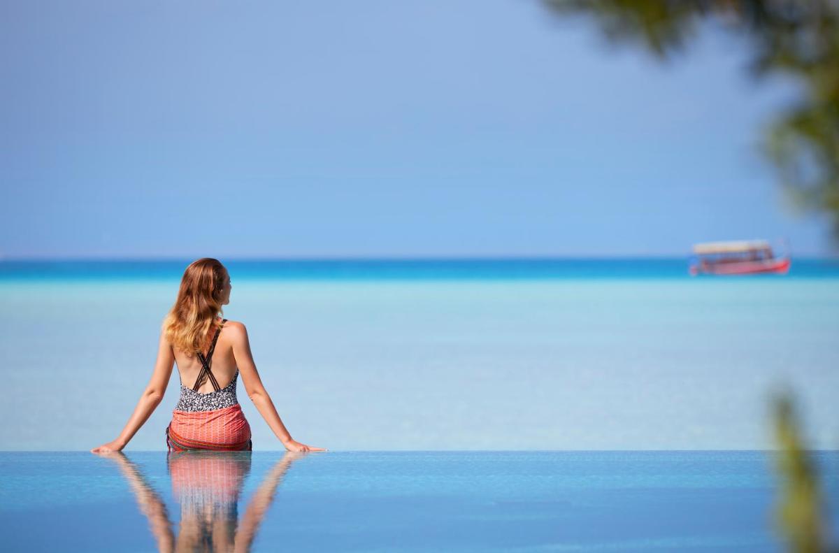 Taj Exotica Resort & Spa, Maldives - Free Airport Transfers