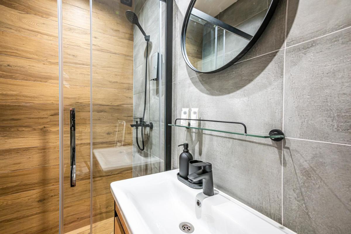 Tamara Suites & Apartments