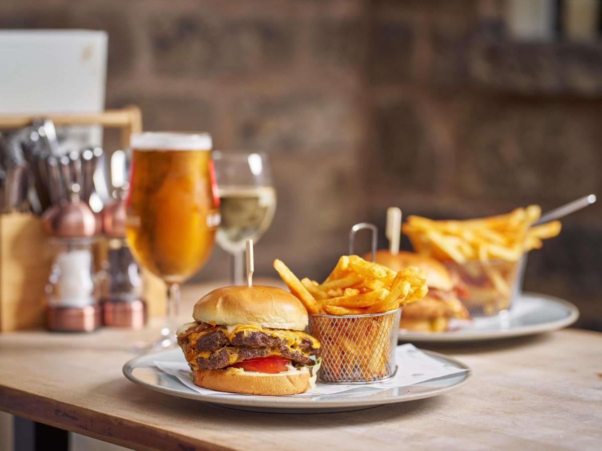 Mercure Barnsley Tankersley Manor Hotel