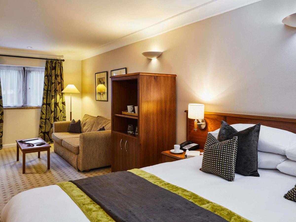 Mercure Barnsley Tankersley Manor Hotel