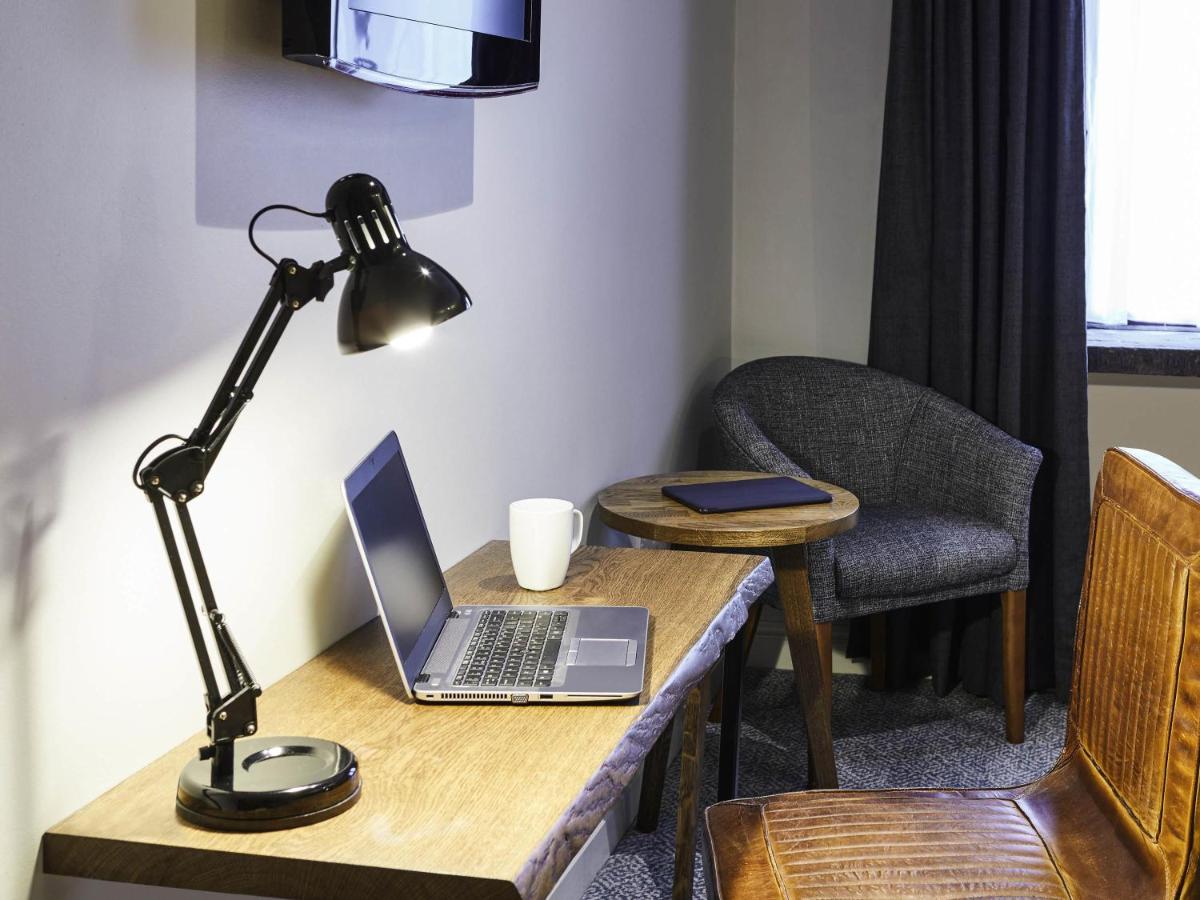 Mercure Barnsley Tankersley Manor Hotel