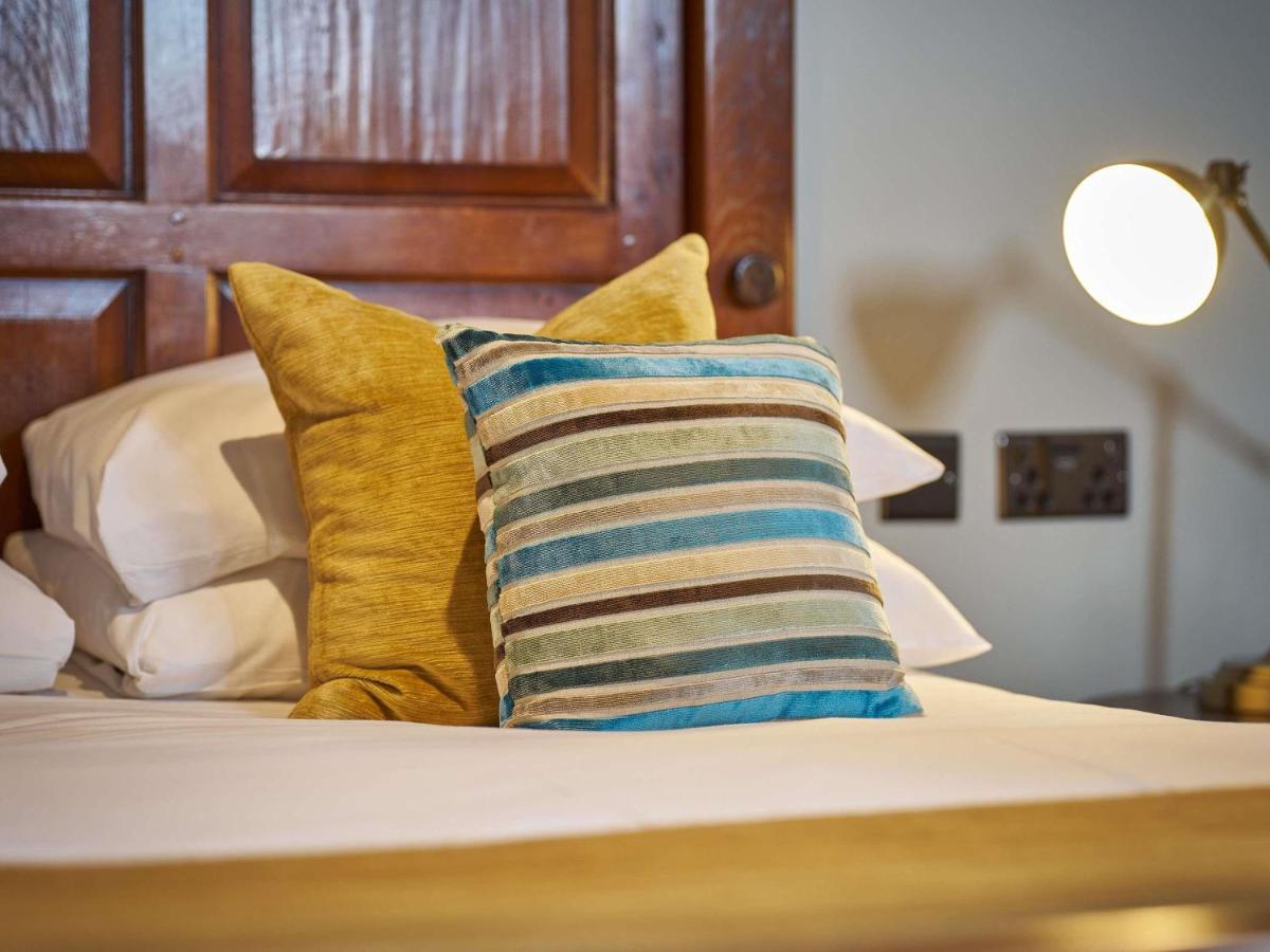 Mercure Barnsley Tankersley Manor Hotel