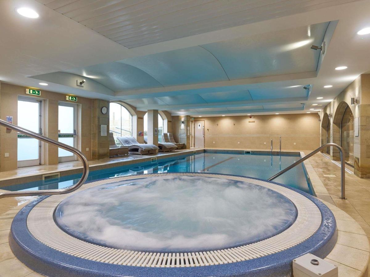 Mercure Barnsley Tankersley Manor Hotel
