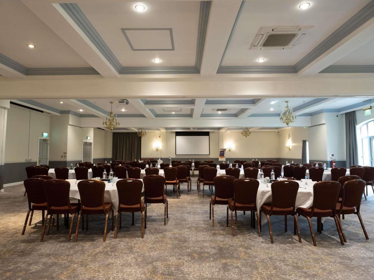 Mercure Barnsley Tankersley Manor Hotel