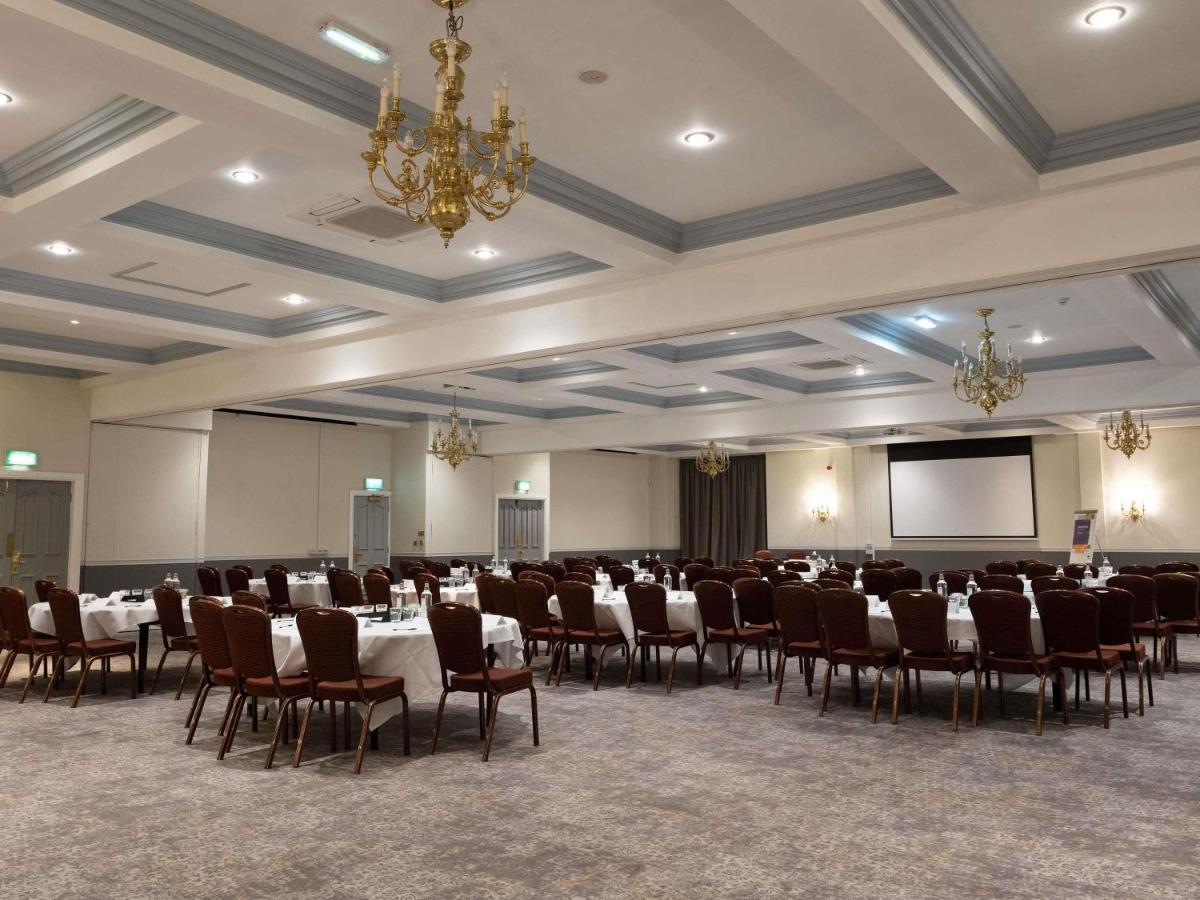 Mercure Barnsley Tankersley Manor Hotel