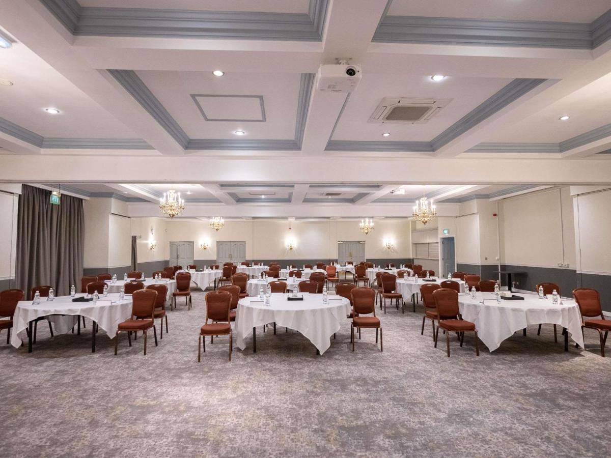 Mercure Barnsley Tankersley Manor Hotel