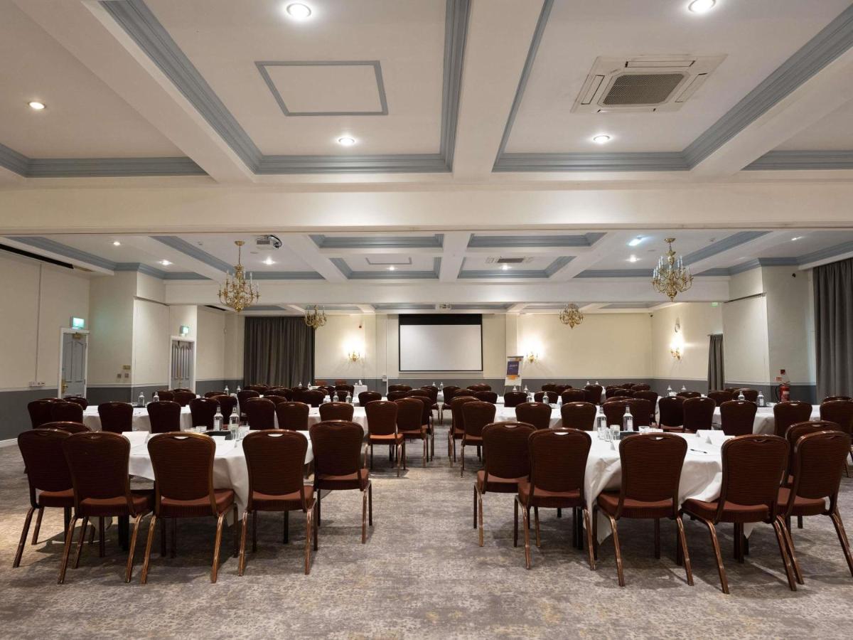 Mercure Barnsley Tankersley Manor Hotel
