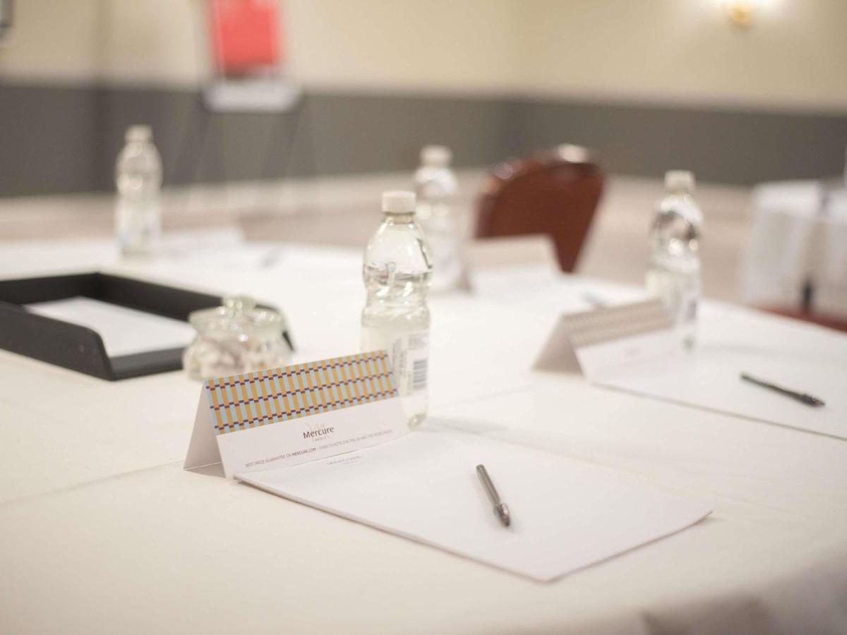 Mercure Barnsley Tankersley Manor Hotel