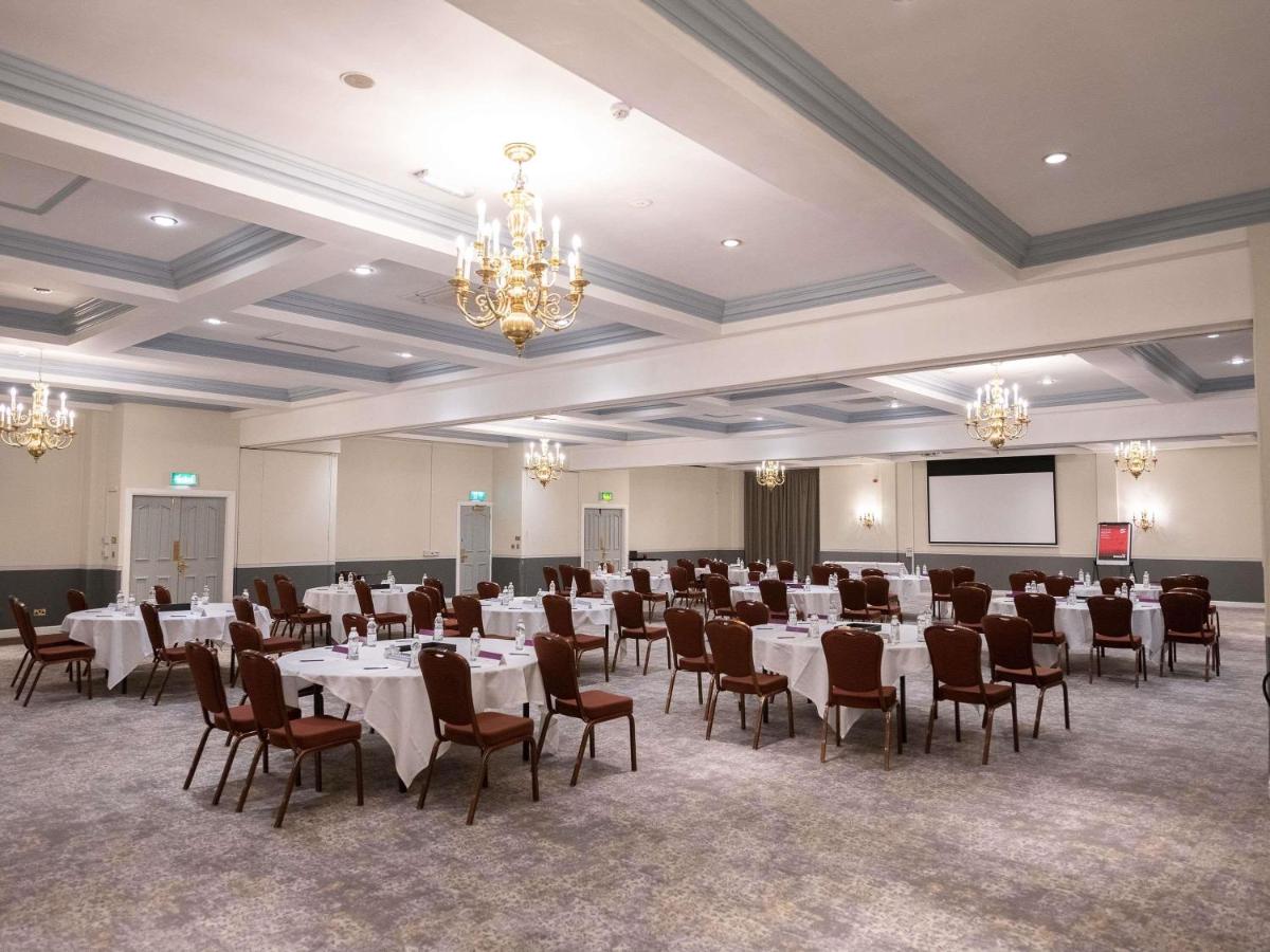 Mercure Barnsley Tankersley Manor Hotel
