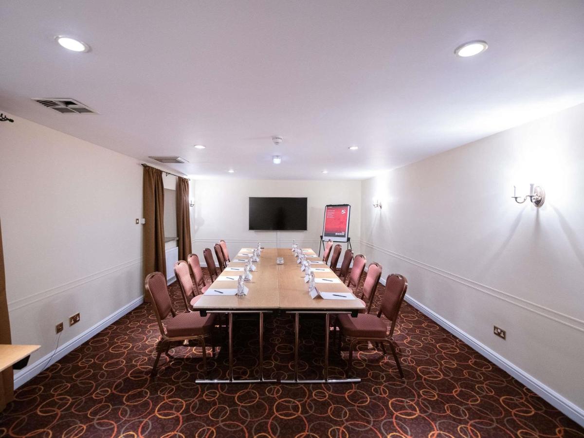 Mercure Barnsley Tankersley Manor Hotel