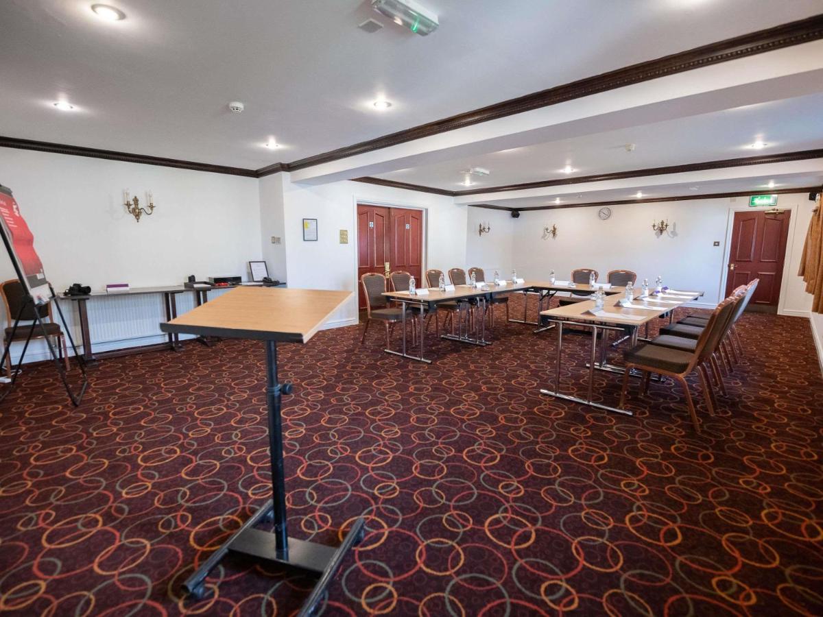 Mercure Barnsley Tankersley Manor Hotel