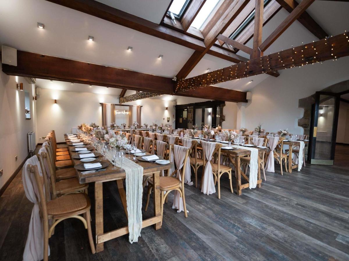 Mercure Barnsley Tankersley Manor Hotel