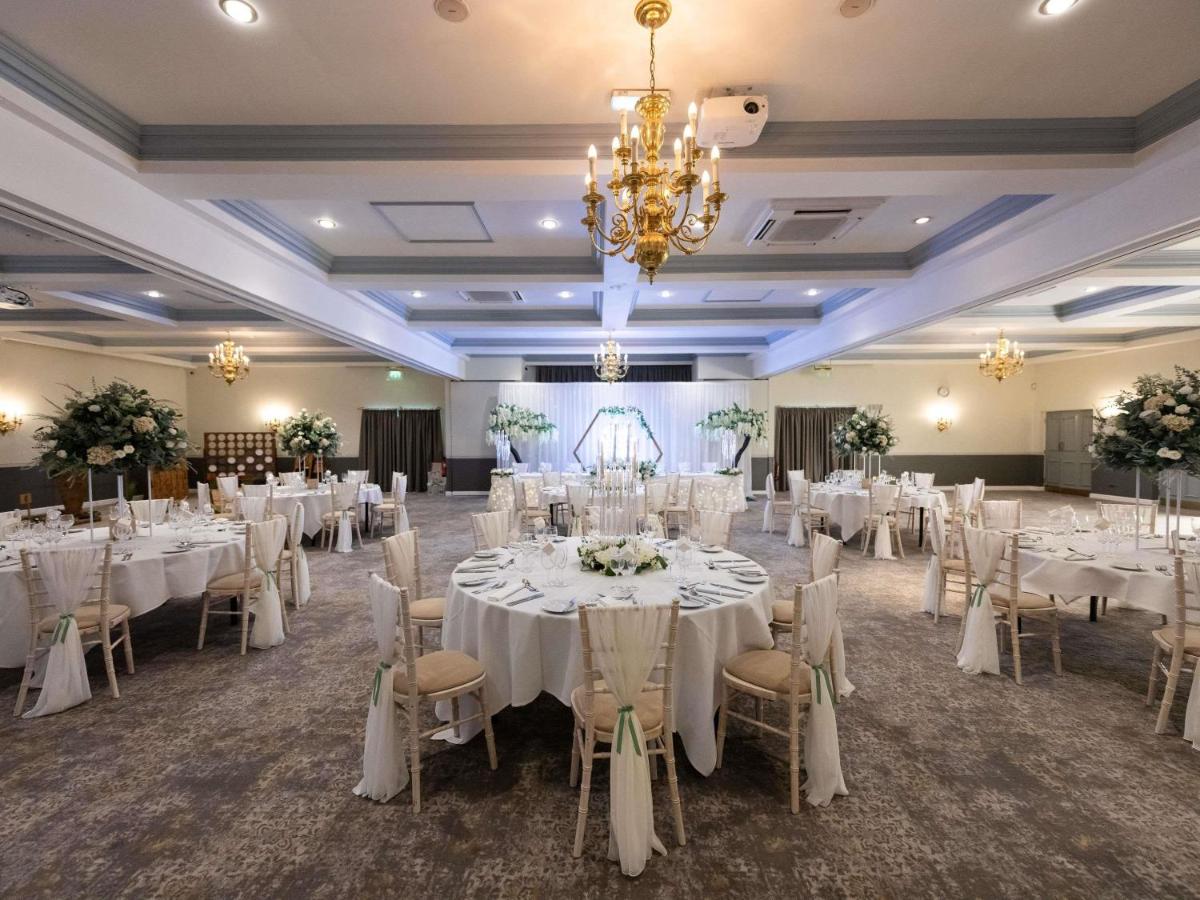 Mercure Barnsley Tankersley Manor Hotel
