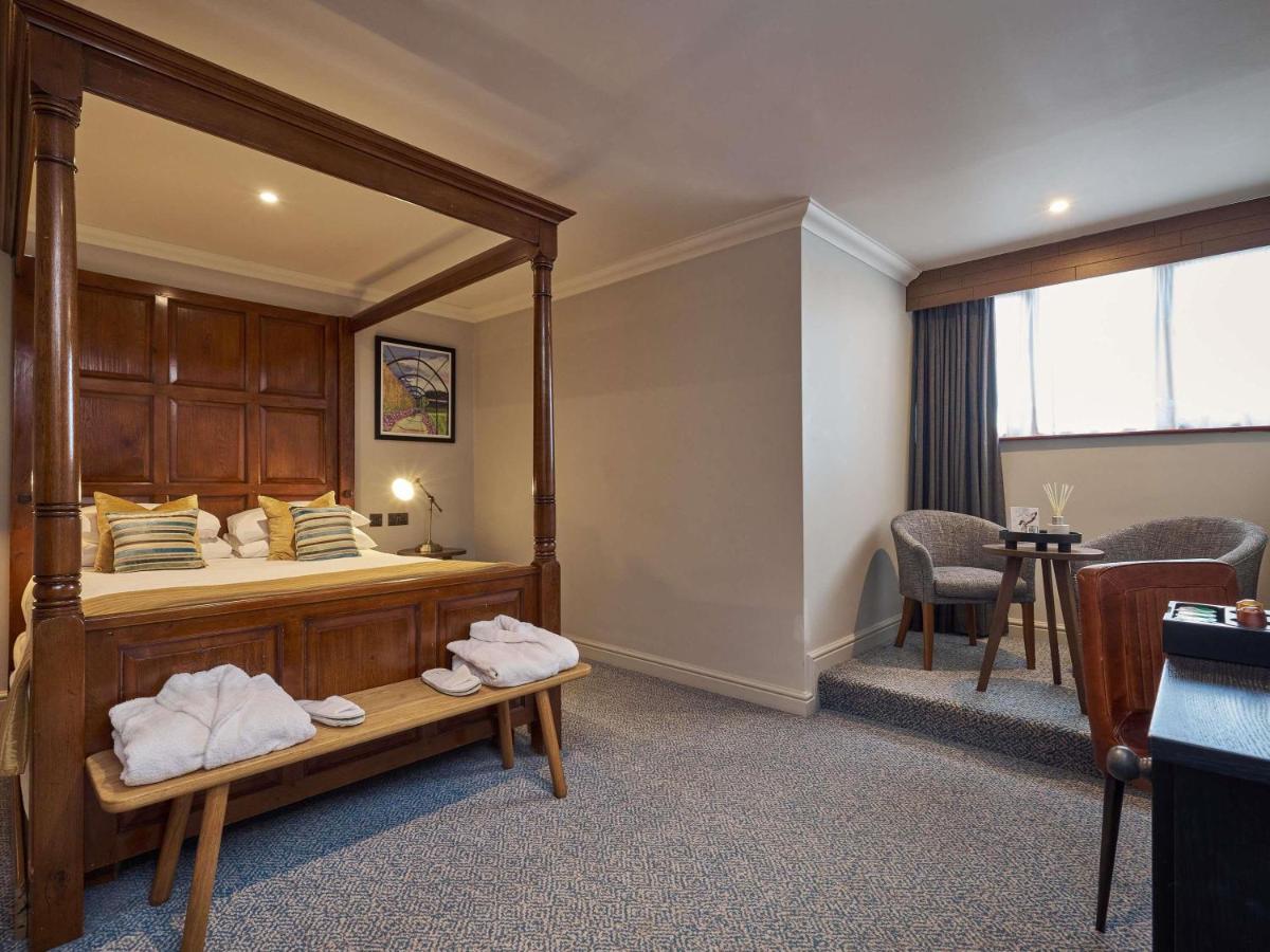 Mercure Barnsley Tankersley Manor Hotel