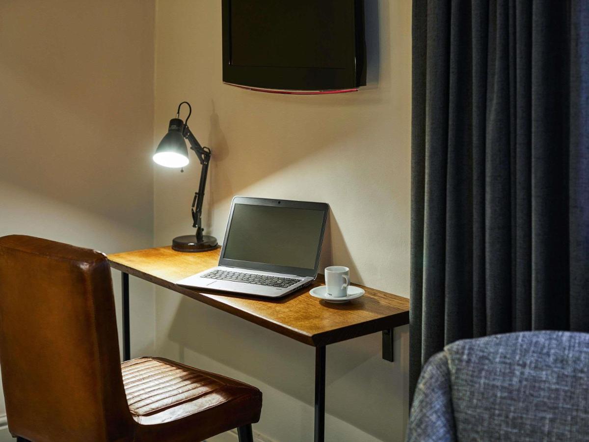 Mercure Barnsley Tankersley Manor Hotel