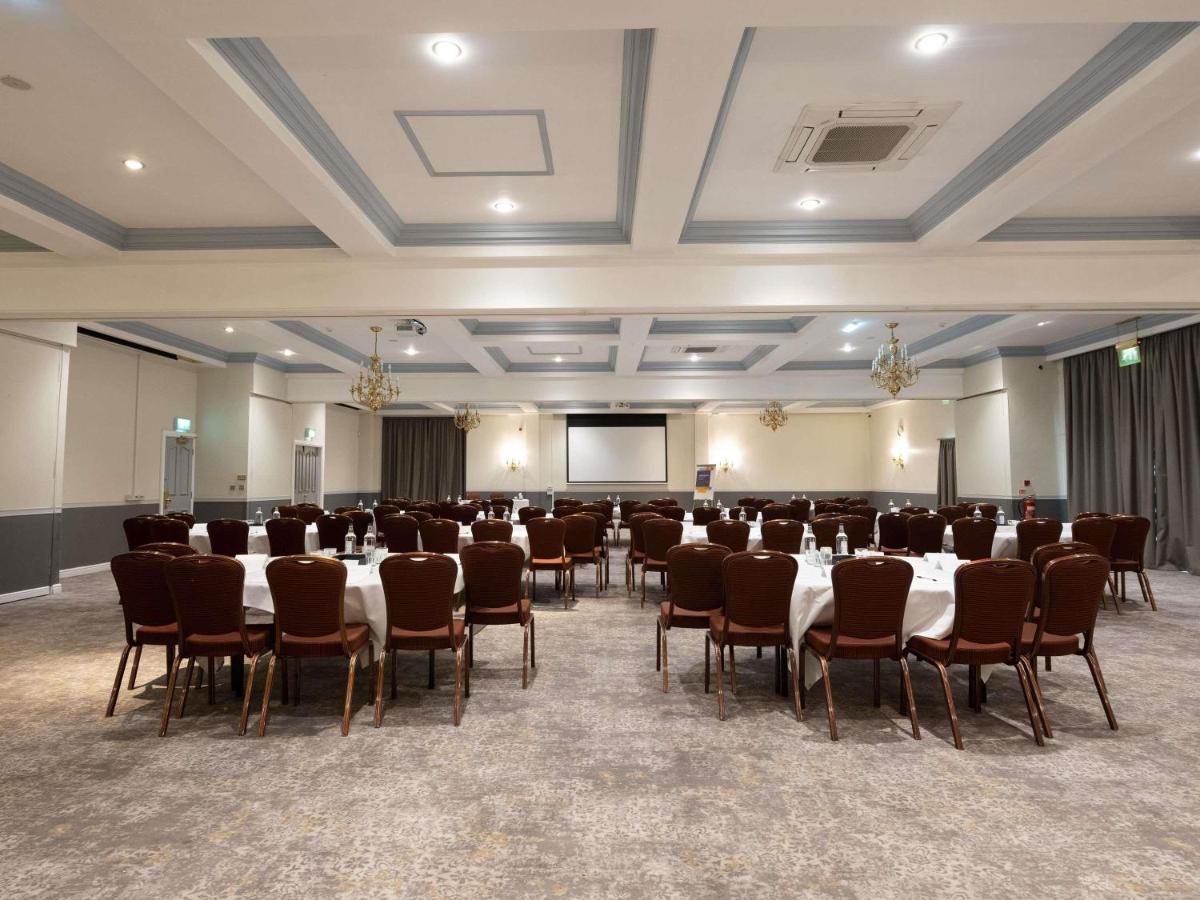 Mercure Barnsley Tankersley Manor Hotel