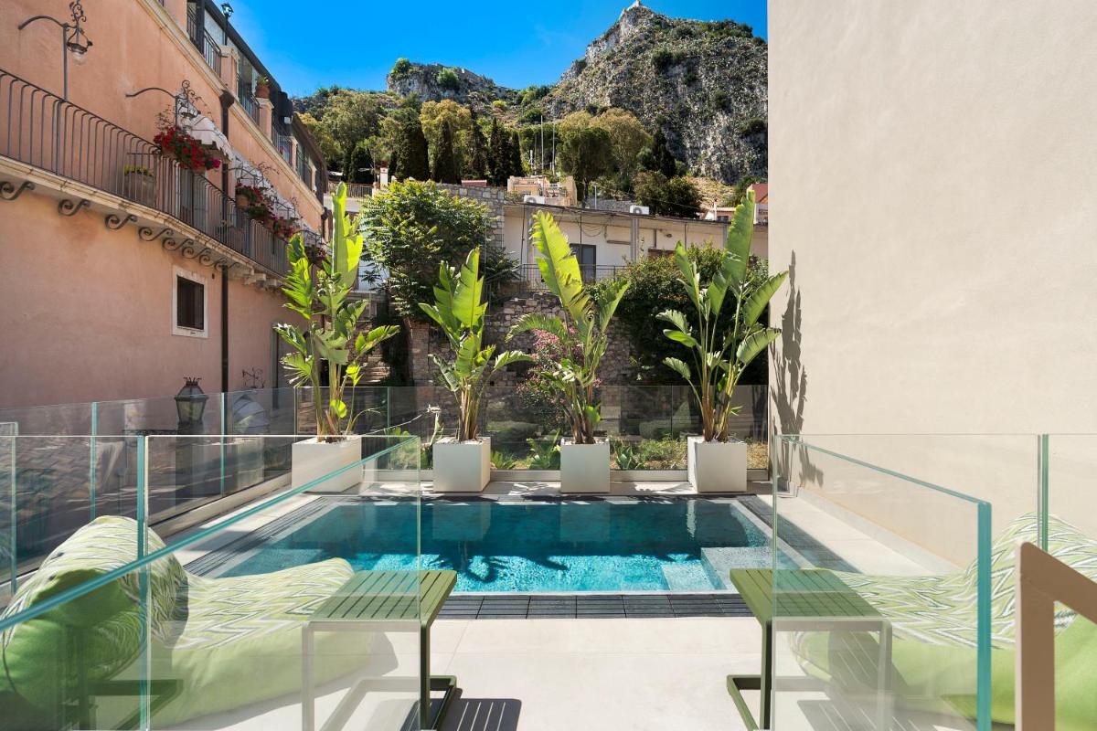 Taormina Infinity Suites