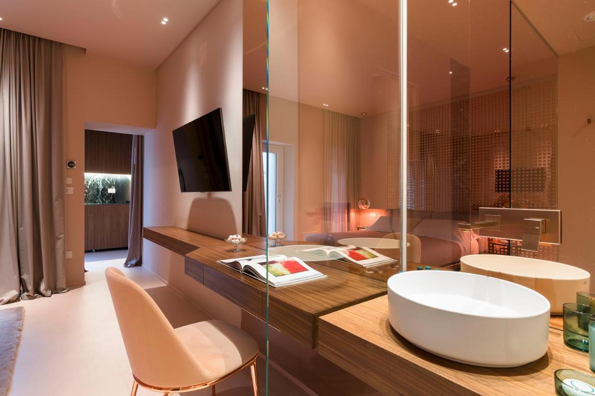 Taormina Infinity Suites