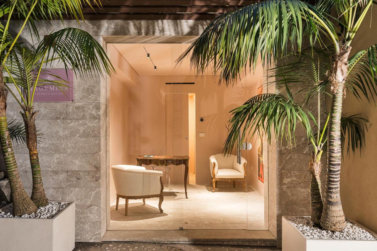 Taormina Infinity Suites