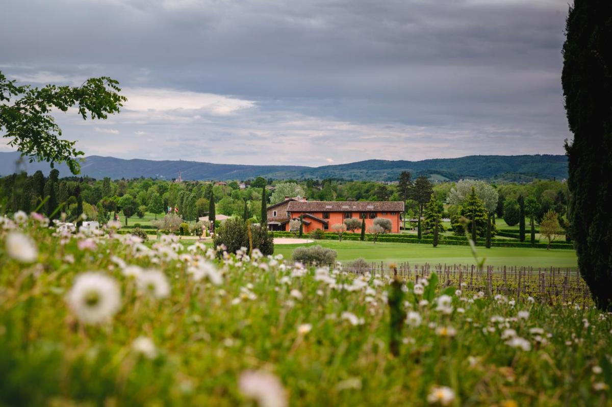 La Tavernetta Al Castello